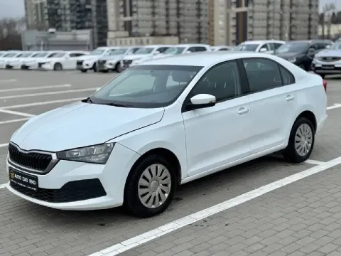 🏁в продаже skoda rapid год выпуска: 2021 пробег на табло: 114 000 км птс: электронный, юр. чистый дв... - фотография
