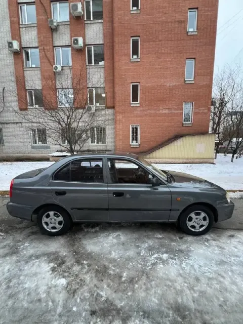 Продаю: акцент мт 2, 2003 год выпуска 2 хозяина кристально чистые документы, штрафов, арестов, залог... - фотография