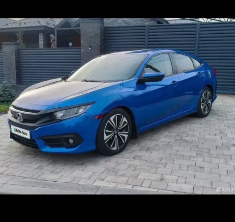 🚗марка модель: honda civic 🗓️год выпуска: 2018 💵цена: 1 835 000 🕹️кпп: вариатор 🛢️объём: 1.5 turbo 1... - фотография