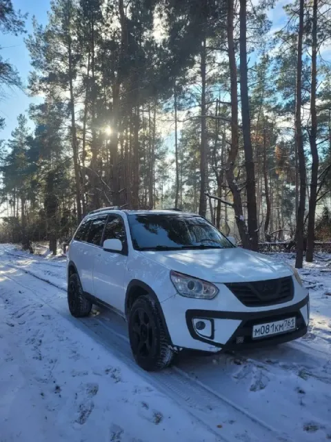 Собственник вортекс тинго 1.8 я 3 владелиц авто по ходовой в хорошем состоянии по кузову есть недочё... - фотография