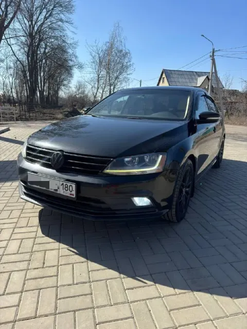 Продам volkswagen jetta 6 рестайлинг год выпуска 2017,мотор 1.4 tsi. коробка: автомат (надежный, ais... - фотография