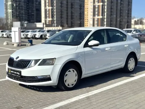 🚘 в продаже skoda octavia год выпуска: 2020 пробег на табло: 135 665 км птс: электронный двигатель:... - фотография