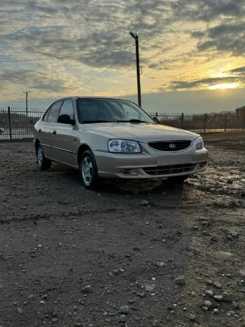 Всех приветствую! продам живой акцент на автомате 2006 года. много родной краски, двигатель, коробка... - фотография