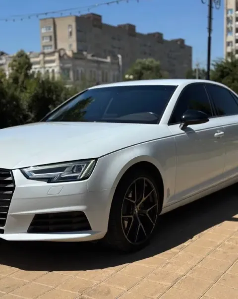 🔥 audi a4 35 tfsi. идеал для тех, кто знает толк. ✅ родной окрас. ни одного перекраса. ✅ капот и фар... - фотография