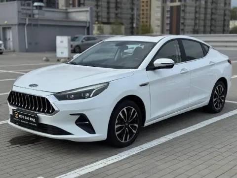 🚘 в продаже jac j7 год выпуска: 2023 пробег на табло: 58 403 км птс: электронный двигатель: 1.5 бенз... - фотография