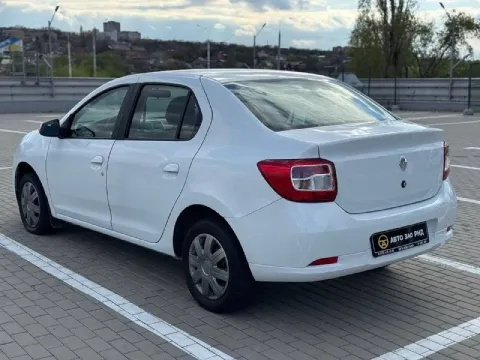 🚘 в продаже renault logan год выпуска: 2021 пробег на табло: 84 567 км птс: электронный двигатель: 1... - фотография