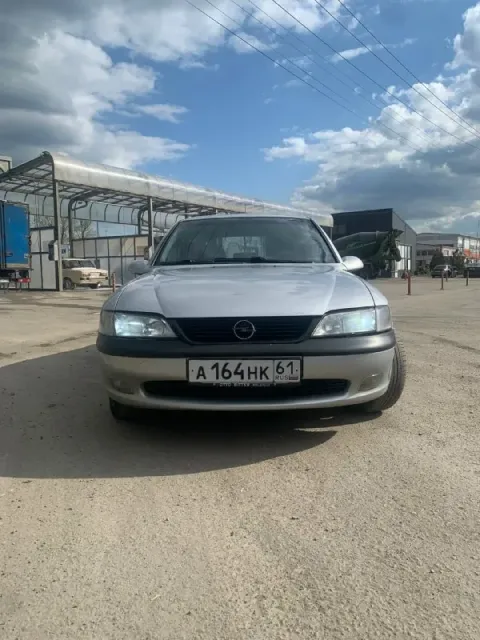 Продается автомобиль opel vectra b cd 1997 г 2.0 x20xev в уникальном для своего времени состоянии. в... - фотография