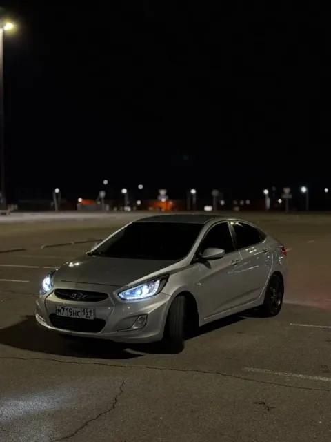 Hyundai solaris 2011 900.000₽ акпп 1.6 195000 ростов-на-дону 89044499918 обслуженная живая машина, 1... - фотография