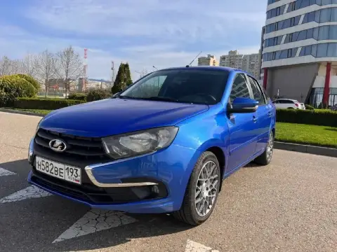 Продам личный автомобиль лада 2021 года гранта лифтбек( очень большое багажное отделение)

В очень к... - фотография
