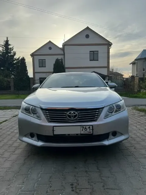 Продам тойота камри 50 2013 год 270к пробег мотор, коробка, подвеска, тормоза всё чётко. косяки по к... - фотография