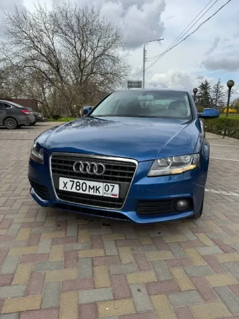 Продам audi a4 b8🚙 2011 год 🔹 зелёная✅ автотека (без дтп) машина в очень хорошем состоянии и с родны... - фотография