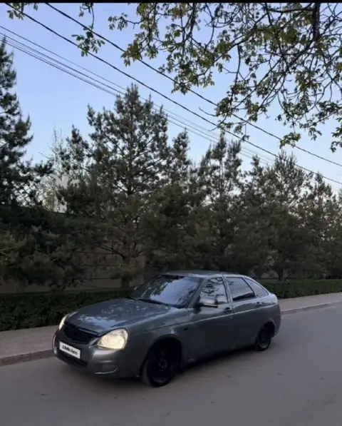 Добрый день, в продаже лада приора хэтчбек 2011 года рождения.
Машина с своими болячками, не новая, ... - фотография