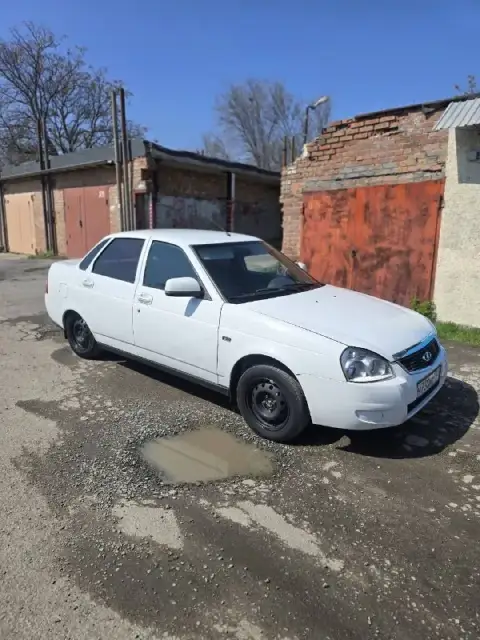 Здравствуйте машина 2010 г кондиционер абс всё работает исправно двигатель работает исправно выбивае... - фотография