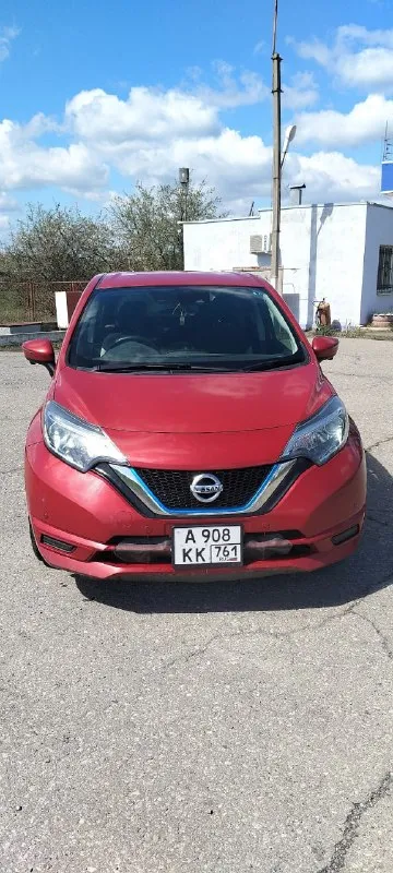 Nissan note e12 2019г в отличном состоянии расход в городе 2.5л расход трасса 5-6л. все системы помо... - фотография