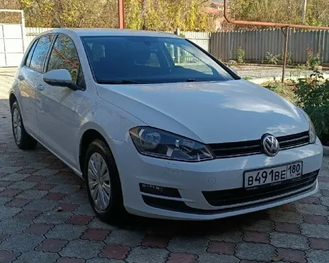 Г. донецк, днр. продаётся vw golf 7 1,2 турбо 105 л. с. коробка: dsg dq200(роботизированная) 2013 г.... - фотография