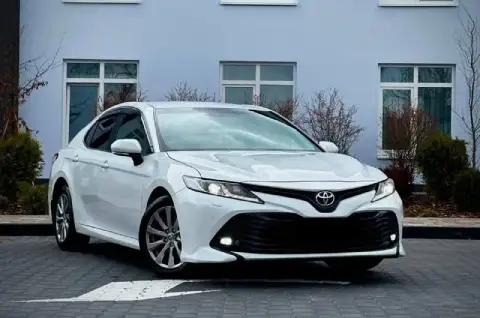 Продам toyota camry 2020
Авто в отличном состоянии
Бензин 2.5 л 180 л. С.
Пробег; 141 тыс. Км
Цена: ... - фотография