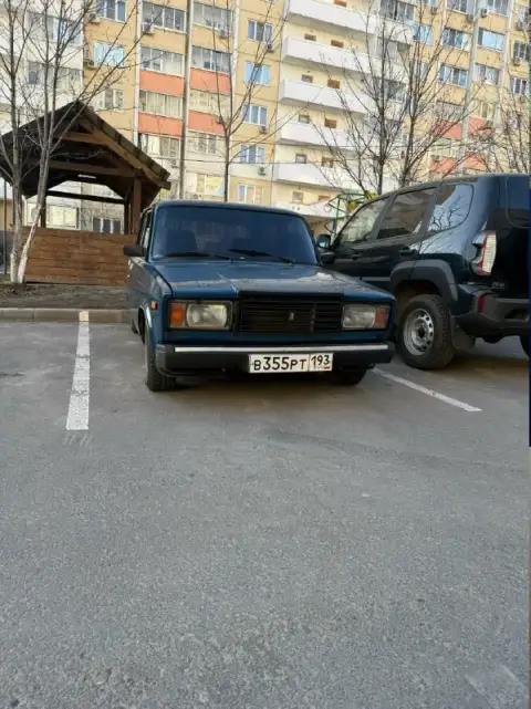 В продаже 2107 2005 года
Машина не гнилая, намеков нет (варили, красили больше года назад, все целое... - фотография