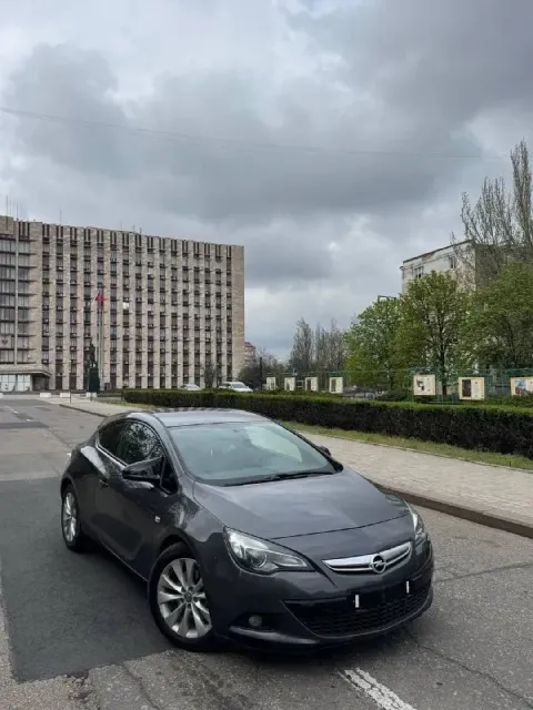Opel astra j gtc
2012 Г. В.
212 Т. Км родного пробега
Мотор: 1.4 т (140 л. С)
Привод: передний
Безоп... - фотография