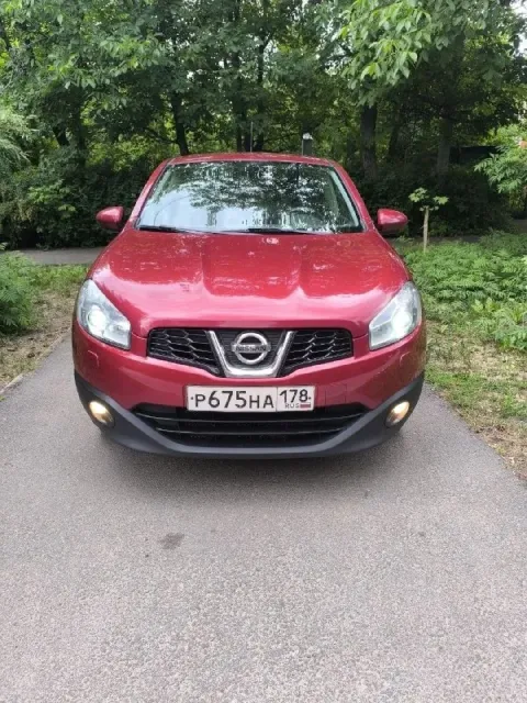 Продам ниссан кашкай 2013 года. Обьем 2 литра бензин. Пробег 210т. Коробка вариатор(без нареканий)ку... - фотография