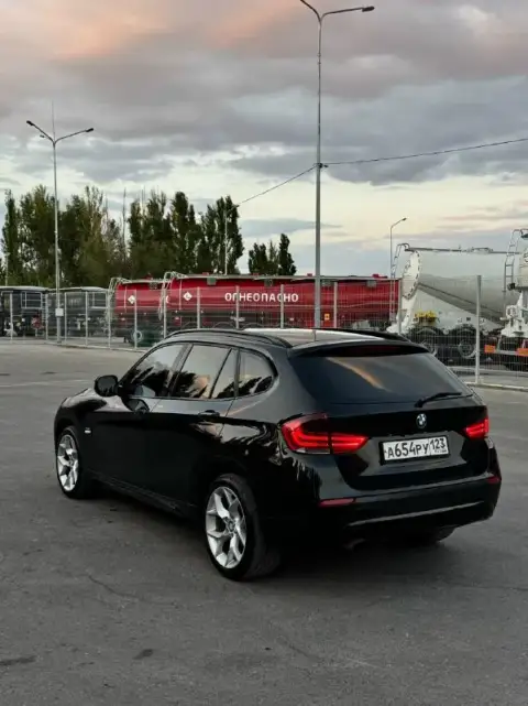 Bmw x1 x-drive d
2009
Пробег 320
Вложения не требует, полностью обслужена.
Машина в отличном состоян... - фотография