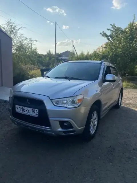 Продается mitsubishi asx 2010 год 1.8 cvt, пробег 215000 цена 950000р торг передний привод в хорошем... - фотография