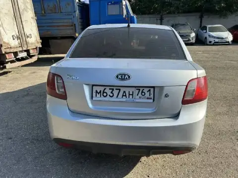 Kia rio 2 рест
1.4 Автомат 95 л. С
Вся крашеная
На ходу, двс дымит. Акпп нормально работает
Рейка но... - фотография