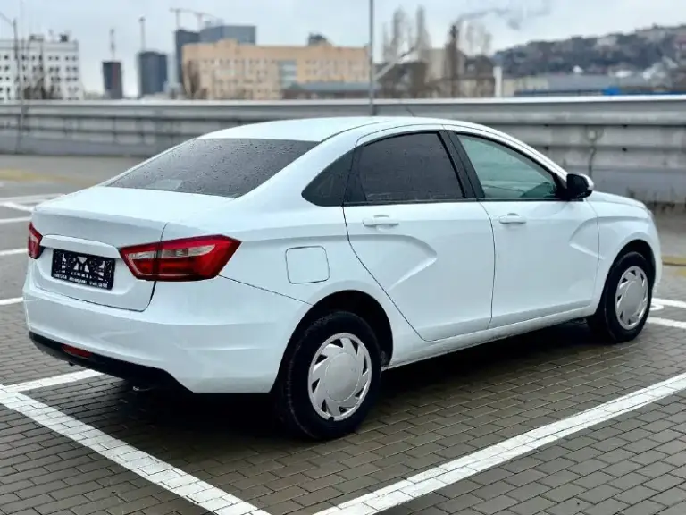 🏁В продаже lada vesta

Год выпуска: 2021
Пробег на табло: 271 000 км
Птс: электронный, юр. Чистый
Двигатель: 1.6 бензин
Трансмиссия: cvt

Vin: xtagfl440ny612402
Цена: 690 000 руб.

📞 + 7 (928) 113-61-61

Адрес: г. Ростов-на-дону,
Тц «сиверс», пр. Сиверса, 23 – как нас найти
Ежедневно с 10:00 до 20:00

Способы оплаты:
— Наличные;
— Кредит (20 банков);
— Безнал без ндс;
— Обмен на ваш авто.

Больше подробностей об авто и способах оплаты узнавайте у менеджера @autozaorndbot
_______________

Смотрите все авто в наличии – https://autozao. Ru/

🗺️ Присоединяйтесь к авто зао в других городах:

— Москва
— Краснодар
— Екатеринбург - фотография - 4