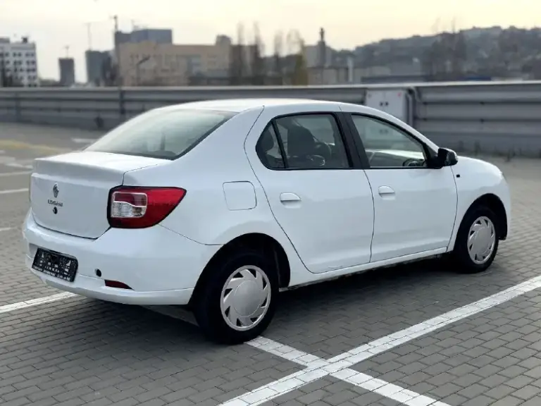 🏁В продаже renault logan

Год выпуска: 2021
Пробег на табло: 79 000 км
Птс: электронный, юр. Чистый
Двигатель: 1.6 бензин
Трансмиссия: мт

Vin: x7l4srlv468608470
Цена: 560 000
Новая цена: 550 000 руб.

📞 + 7 (928) 113-61-61

Адрес: г. Ростов-на-дону,
Тц «сиверс», пр. Сиверса, 23 – как нас найти

Способы оплаты:
— Наличные;
— Кредит (20 банков);
— Безнал без ндс;
— Обмен на ваш авто.

Больше подробностей об авто и способах оплаты узнавайте у менеджера @autozaorndbot
________________

Смотрите все авто в наличии – https://autozao. Ru/

🗺️ Присоединяйтесь к авто зао в других городах:

— Москва
— Краснодар
— Екатеринбург - фотография - 4