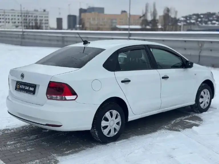 🏁В продаже volkswagen polo

Год выпуска: 2019
Пробег на табло: 170 000 км
Птс: электронный, юр. Чистый
Двигатель: 1.6 бензин
Трансмиссия: mt

Vin: xw8zzz61zkg033296
Цена: 660 000 руб.

📞 + 7 (928) 113-61-61

Адрес: г. Ростов-на-дону,
Тц «сиверс», пр. Сиверса, 23 – как нас найти

Способы оплаты:
— Наличные;
— Кредит (20 банков);
— Безнал без ндс;
— Обмен на ваш авто.

Больше подробностей об авто и способах оплаты узнавайте у менеджера @autozaorndbot
___________

👾🎄Играть в гонку автозао 🎅🏻

Смотрите все авто в наличии – https://autozao. Ru/

🗺️ Присоединяйтесь к авто зао в других городах:

— Москва
— Краснодар
— Екатеринбург - фотография - 3