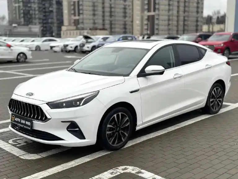 🏁В продаже jac j7

Год выпуска: 2023
Пробег на табло: 90 000 км
Птс: электронный, юр. Чистый
Двигатель: 1.5 бензин
Трансмиссия: cvt

Vin: mx1j7aggxpk047354
Цена: 1 020 000
Новая цена: 990 000 руб.

📞 + 7 (928) 113-61-61

Адрес: г. Ростов-на-дону,
Тц «сиверс», пр. Сиверса, 23 – как нас найти
Ежедневно с 10:00 до 20:00

Способы оплаты:
— Наличные;
— Кредит (20 банков);
— Безнал без ндс;
— Обмен на ваш авто.

Больше подробностей об авто и способах оплаты узнавайте у менеджера @autozaorndbot
_______________

Смотрите все авто в наличии – https://autozao. Ru/

🗺️ Присоединяйтесь к авто зао в других городах:

— Москва
— Краснодар
— Екатеринбург - фотография - 1