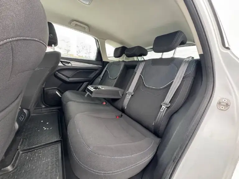 🏁В продаже haval jolion

Год выпуска: 2023
Пробег на табло: 99 800 км
Птс: электронный, юр. Чистый
Двигатель: 1.5 бензин
Трансмиссия: amt

Vin: xzgee04a0pa844796
Цена: 1 290 000 руб.

📞 + 7 (928) 113-61-61

Адрес: г. Ростов-на-дону,
Тц «сиверс», пр. Сиверса, 23 – как нас найти

Способы оплаты:
— Наличные;
— Кредит (20 банков);
— Безнал без ндс;
— Обмен на ваш авто.

Больше подробностей об авто и способах оплаты узнавайте у менеджера в @autozaorndbot
__________________

Смотрите все авто в наличии – https://autozao. Ru/

🗺️ Присоединяйтесь к авто зао в других городах:

— Москва
— Краснодар
— Екатеринбург - фотография - 10