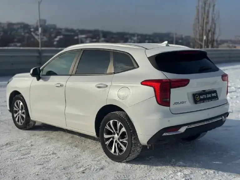 🏁В продаже haval jolion

Год выпуска: 2023
Пробег на табло: 65 900 км
Птс : электронный, юр. Чистый
Двигатель: 1.5 бензин
Трансмиссия: amt

Vin: xzgee04a4pa844784
Цена: 1 300 0000 руб.

📞 + 7 (928) 113-61-61

Адрес: г. Ростов-на-дону,
Тц «сиверс», пр. Сиверса, 23 – как нас найти

Способы оплаты:
— Наличные;
— Кредит (20 банков);
— Безнал без ндс;
— Обмен на ваш авто.

Больше подробностей об авто и способах оплаты узнавайте у менеджера @rnd_auto_zao
______________

Смотрите все авто в наличии – https://autozao. Ru/

🗺️ Присоединяйтесь к авто зао в других городах:

— Москва
— Краснодар
— Екатеринбург - фотография - 4