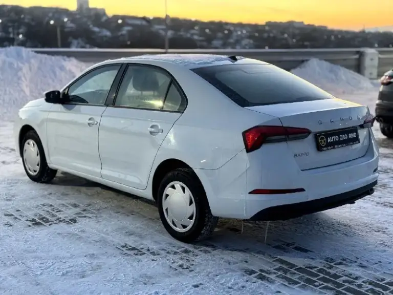 🏁В продаже skoda rapid

Год выпуска: 2021
Пробег на табло: 127 000 км
Птс: электронный, юр. Чистый
Двигатель: 1.6 бензин
Трансмиссия: аt

Vin: xw8ac2nh1mk133533
Цена: 990 000 руб.

📞 +7 (938) 130-35-61

Адрес: г. Ростов-на-дону,
Тц «сиверс», пр. Сиверса, 23 – как нас найти

Способы оплаты:
— Наличные;
— Кредит (20 банков);
— Безнал без ндс;
— Обмен на ваш авто.

Больше подробностей об авто и способах оплаты узнавайте у менеджера @autozaorndbot
_______________

Смотрите все авто в наличии – https://autozao. Ru/

🗺️ Присоединяйтесь к авто зао в других городах:

— Москва
— Краснодар
— Екатеринбург - фотография - 3