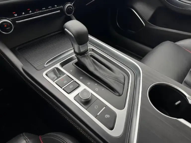 🏁В продаже omoda s5

Год выпуска: 2023
Пробег на табло: 43 000 км
Птс: электронный, юр. Чистый
Двигатель: 1.5 бензин
Трансмиссия: cvt

Vin: lvvdc21b2rd041634
Цена: 1 090 000 руб.

📞 +7 (938) 130-35-61

Адрес: г. Ростов-на-дону,
Тц «сиверс», пр. Сиверса, 23 – как нас найти

Способы оплаты:
— Наличные;
— Кредит (20 банков);
— Безнал без ндс;
— Обмен на ваш авто.

Больше подробностей об авто и способах оплаты узнавайте у менеджера @autozaorndbot
___________

Смотрите все авто в наличии – https://autozao. Ru/

🗺️ Присоединяйтесь к авто зао в других городах:

— Москва
— Краснодар
— Екатеринбург - фотография - 7