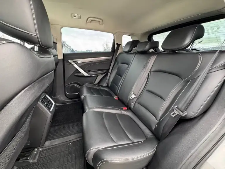 🏁В продаже geely atlas pro

Год выпуска: 2022
Пробег на табло: 77 000 км
Птс: электронный, юр. Чистый
Двигатель: 1.5 бензин
Трансмиссия: at

Vin: y4k8722z6nb306057
Цена: 1 450 000 руб.

📞 +7 (938) 130-35-61

Адрес: г. Ростов-на-дону,
Тц «сиверс», пр. Сиверса, 23 – как нас найти

Способы оплаты:
— Наличные;
— Кредит (20 банков);
— Безнал без ндс;
— Обмен на ваш авто.

Больше подробностей об авто и способах оплаты узнавайте у менеджера в @autozaorndbot
___________

Смотрите все авто в наличии – https://autozao. Ru/

🗺️ Присоединяйтесь к авто зао в других городах:

— Москва
— Краснодар
— Екатеринбург - фотография - 9