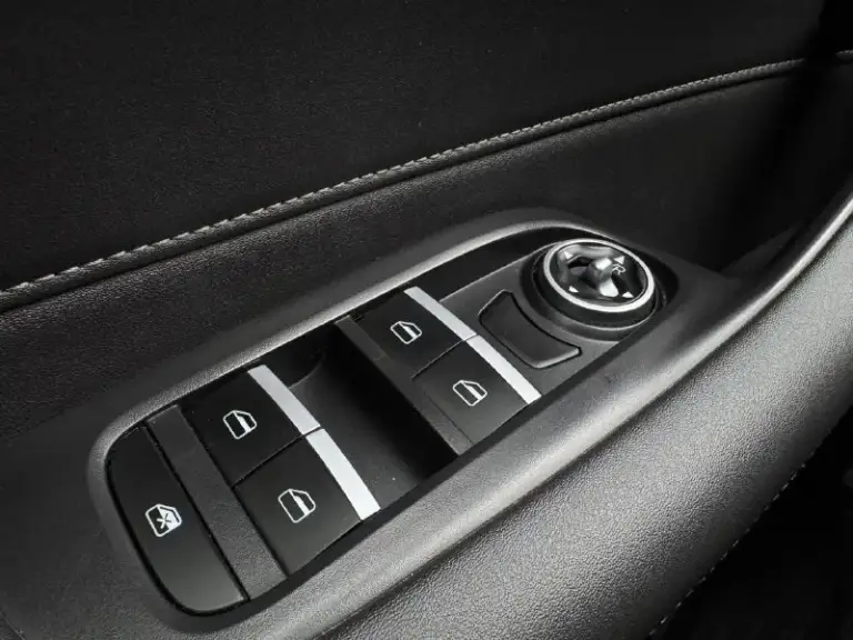 🏁В продаже chery tiggo 7 pro

Год выпуска: 2023
Пробег на табло: 65 000 км
Птс: электронный, юр. Чистый
Двигатель: 1.5 бензин
Трансмиссия: cvt

Vin: lvvdb21b5pd734553
Цена: 1 350 000 руб.

📞 +7 (938) 130-35-61

Адрес: г. Ростов-на-дону,
Тц «сиверс», пр. Сиверса, 23 – как нас найти

Способы оплаты:
— Наличные;
— Кредит (20 банков);
— Безнал без ндс;
— Обмен на ваш авто.

Больше подробностей об авто и способах оплаты узнавайте у менеджера в @autozaorndbot
___________

Смотрите все авто в наличии – https://autozao. Ru/

🗺️ Присоединяйтесь к авто зао в других городах:

— Москва
— Краснодар
— Екатеринбург - фотография - 9