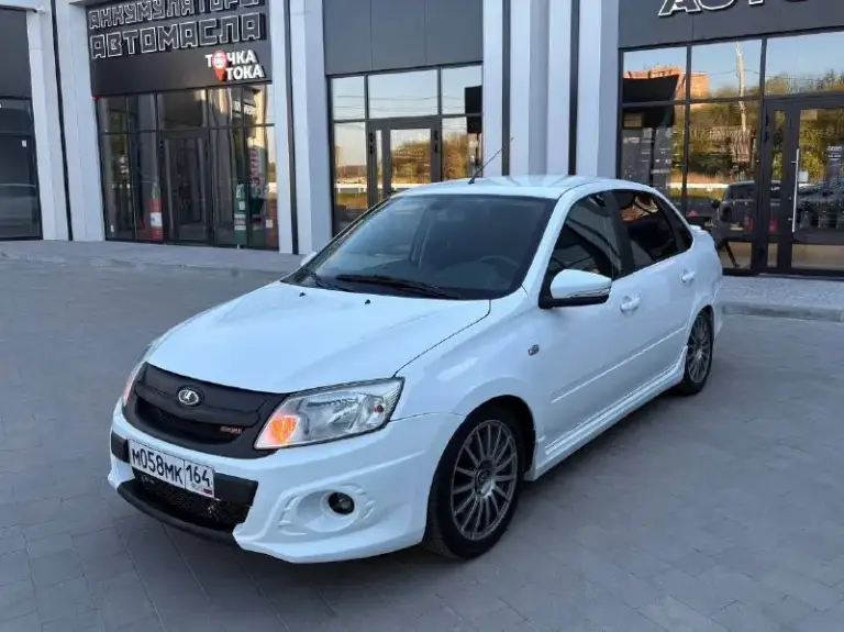 Lada granta sport 118 л. С + паук, банка, прошивка! Заводской не переодетый. 2013 год, 161 000км родного пробега.
❗️Кондиционер, датчик света, датчик дождя, 4-эсп, подогрев сидений, лобового, зеркал, 2-airbag, abs, свет led 2 этажа, эл усилитель руля, камера заднего вида, сигнализация starline a93 с автозапуском! 2 ключа! Подсветка ног, дефлекторов. Задние дисковые тормоза.
По технике все огонь! Новое сцепление, колодки, свежак резина 25 год!
❗️Восстановленые оригинальные 16-е диски от спорта, перекрашены порошком в графит! Коробка четкая, без хрустов, на занижении.
❗️По музыке: шумка, двери, крыша, г/у устройство андроид teyes cc3 10 дюймов (добротная голова не из дешевых) фронт пара 16 и 20 эстрады pride, твитера oris два усилка: amr 4.200 и моноблок 1.1000, сабовое звено pride 12-ха.
Хорошее состояние, смотрел спортов по 700 намного более уставшие.
❗️Есть косметика по окрасам, где то подкрашено, подмазано, лабовое с трещиной.
❗️Машина ровная, не косая, на зазорах, вид имеет!! Стаканы, дно в порядке!
Оригинальный пробег 161 т. Км подтвержденый автотекой!
Без воздуха пожалуйста!
❗️630 000₽ Торг присутствует
Ростов-на-дону
Т.89996967390 паша
Vk. Com/gerasimenko333
❗️Пишите только реально заинтересованные и финансово подготовленные‼️
❗️Обмен не интересен ‼️ - фотография - 3
