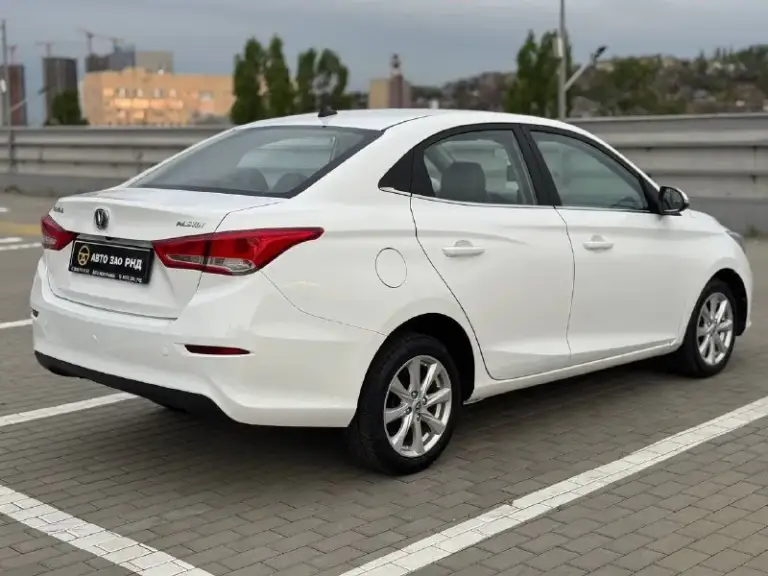 🚘 В продаже changan alsvin
Год выпуска: 2023
Пробег на табло: 63 107 км
Птс: электронный, юр. Чистый
Двигатель: 1.5 бензин
Трансмиссия: aмт
Vin: ls5a2ase2pd926879
Цена: 810 000 руб.
📞 + 7 (938) 130-35-61
Адрес: г. Ростов-на-дону,
Тц «сиверс», пр. Сиверса, 23 – как нас найти
Способы оплаты:
— Наличные;
— Кредит (20 банков);
— Безнал без ндс;
— Обмен на ваш авто.
Больше подробностей об авто и способах оплаты узнавайте у менеджера @autozaorndbot
___________
Смотрите все авто в наличии – https://autozao. Ru/
Max. Ru/auto_zao_rnd 💬
🗺️ Присоединяйтесь к авто зао в других городах:
— Москва
— Краснодар
— Авто зао юг (новый регион) - фотография - 4