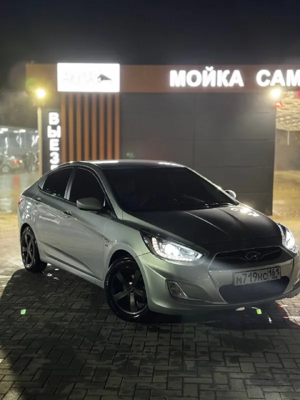 Hyundai solaris
2011
900.000₽
Акпп
1.6
195000
Ростов-на-дону
89044499918

Обслуженная живая машина, 1 хозяин, масло менялось каждые 8000км, мотор и коробка в
Идеале, родной пробег, есть пара моментов по
Кузову, лето-литые, зима-штамповка с колпаками,

По всем вопросам пишите или звоните, без дтп,
Машина в семье с момента покупки с салона в
2011Г, рынок мониторю, за 750-800 крученные
Пробеги, пустые комплектации, адекватно
Оцениваю автомобиль

По телефону не торгуюсь - фотография - 7