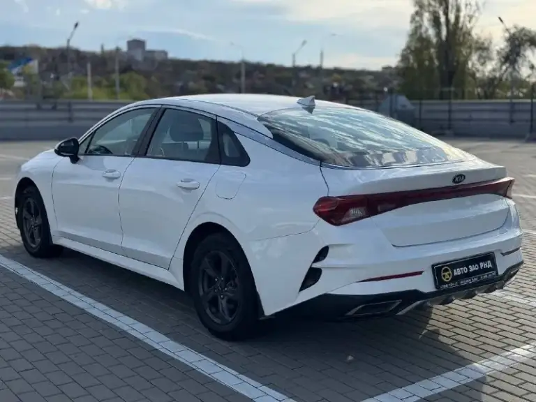 🚘 В продаже kia k5

Год выпуска: 2021
Пробег на табло: 63 743 км
Птс: электронный
Двигатель: 2.0 бензин
Трансмиссия: at

Vin: xweg2414bm0002559
Цена: 1 670 000
Новая цена: 1 660 000 руб.

📞 + 7 (938) 130-35-61

Адрес: г. Ростов-на-дону,
Тц «сиверс», пр. Сиверса, 23 – как нас найти

Способы оплаты:
— Наличные;
— Кредит (20 банков);
— Безнал без ндс;
— Обмен на ваш авто.

Больше подробностей об авто и способах оплаты узнавайте у менеджера @autozaorndbot
___________

Смотрите все авто в наличии – https://autozao. Ru/

Max. Ru/auto_zao_rnd 💬

🗺️ Присоединяйтесь к авто зао в других городах:

— Москва
— Краснодар
— Авто зао юг (новый регион) - фотография - 3