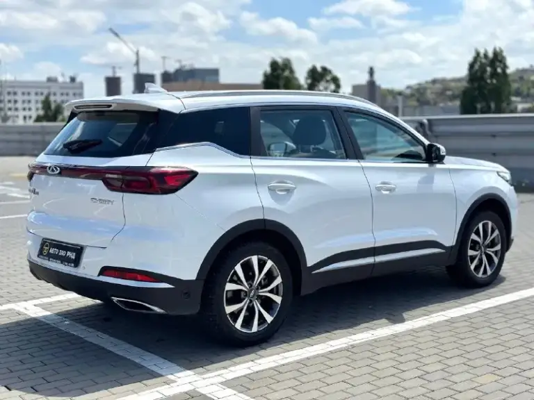 🚘 В продаже chery tiggo 7

Год выпуска: 2023
Пробег на табло: 71 597 км
Птс: электронный, юр. Чистый
Двигатель: 1.5 бензин
Трансмиссия: aмт

Vin: lvvdb21b7pd729080
Цена: 1 350 000 руб.

📞 + 7 (938) 130-35-61

Адрес: г. Ростов-на-дону,
Тц «сиверс», пр. Сиверса, 23 – как нас найти

Способы оплаты:
— Наличные;
— Кредит (20 банков);
— Безнал без ндс;
— Обмен на ваш авто.

Больше подробностей об авто и способах оплаты узнавайте у менеджера @autozaorndbot
___________

Смотрите все авто в наличии – https://autozao. Ru/

Max. Ru/auto_zao_rnd 💬

🗺️ Присоединяйтесь к авто зао в других городах:

— Москва
— Краснодар
— Авто зао юг (новый регион) - фотография - 3