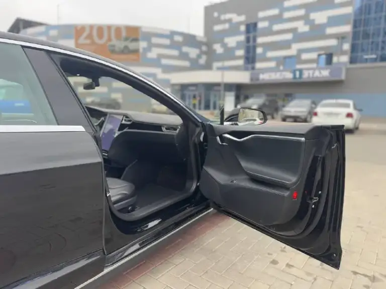 🚘 В продаже tesla model s

Год выпуска: 2013
Пробег на табло: 161 000 км
Птс: 3 владельца, юр. Чистый
Двигатель: 470 л. С (в птс 122 л. С. )
Комплектация: базовая

✔ Привод задний ✔ лифтбек ✔ учет рф ✔ мотор и аккумулятор обслужены ✔ полностью рабочий монитор ✔ двигатель 270квт
✔ Запас на 380км ✔ кабель от медленной зарядки 220в ✔ окрас задних арок ✔ окрас от. .. Pen this link?

'+This. Href);">как нас найти

Способы оплаты:
— Наличные;
— Кредит (20 банков);
— Безнал без ндс;
— Обмен на ваш авто.

Больше подробностей об авто и способах оплаты узнавайте у менеджера в @autozaorndbot
__________________

Смотрите все авто в наличии – https://autozao. Ru/

Max. Ru/auto_zao_rnd 💬

🗺️ Присоединяйтесь к авто зао в других городах:

— Москва
— Краснодар
— Авто зао юг (новый регион) - фотография - 8