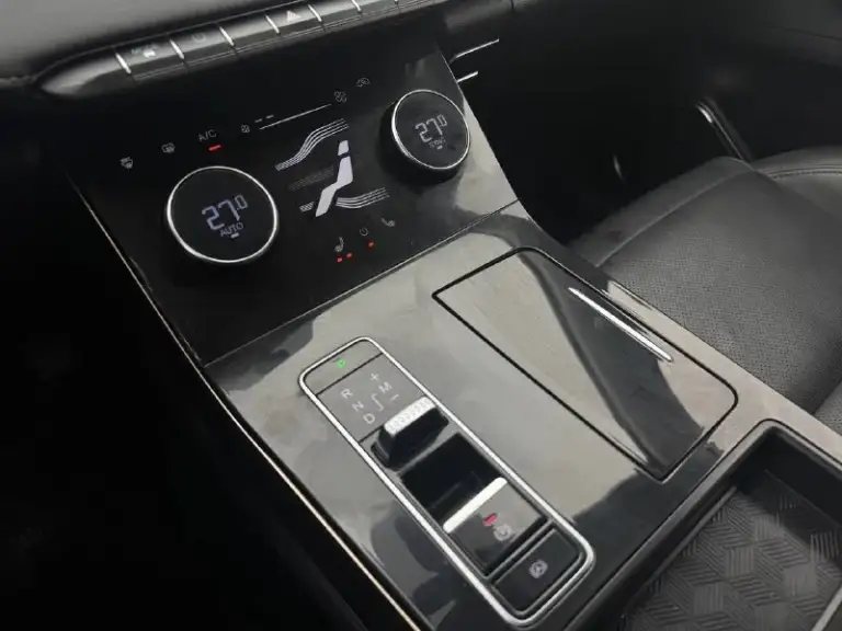 🚘 В продаже exeed lx
Год выпуска: 2023
Пробег на табло: 53 695 км
Птс: электронный
Двигатель: 1.5 бензин
Трансмиссия: cvt
Vin: lvtdb21b9pe910510
Цена: 1 460 000 руб.
📞 + 7 (938) 130-35-61
Адрес: г. Ростов-на-дону,
Тц «сиверс», пр. Сиверса, 23 – как нас найти
Способы оплаты:
— Наличные;
— Кредит (20 банков);
— Безнал без ндс;
— Обмен на ваш авто.
Больше подробностей об авто и способах оплаты узнавайте у менеджера @autozaorndbot
___________
Смотрите все авто в наличии – https://autozao. Ru/
Max. Ru/auto_zao_rnd 💬
🗺️ Присоединяйтесь к авто зао в других городах:
— Москва
— Краснодар
— Авто зао юг (новый регион) - фотография - 7