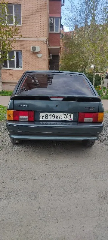 Продам ваз 2114 2006г. По мотору нареканий. Нету не дымит не троит масло не берёт. Тяга резвая. Ходовая в збитая не чего стучит не гремит едет мягко днище короба стаканы на месте салон чистый приятный резина летняя. Стоит новый магнитафон две калонки пионер туманки. Докоменты чистые запретов арестов нету. На учёте стоит. Из вложении только вторая скорость её нету остальные скоростя переключаются мягко. По кузову косячки не чего кретичного нету

Контакты:
89054251978 - фотография - 1