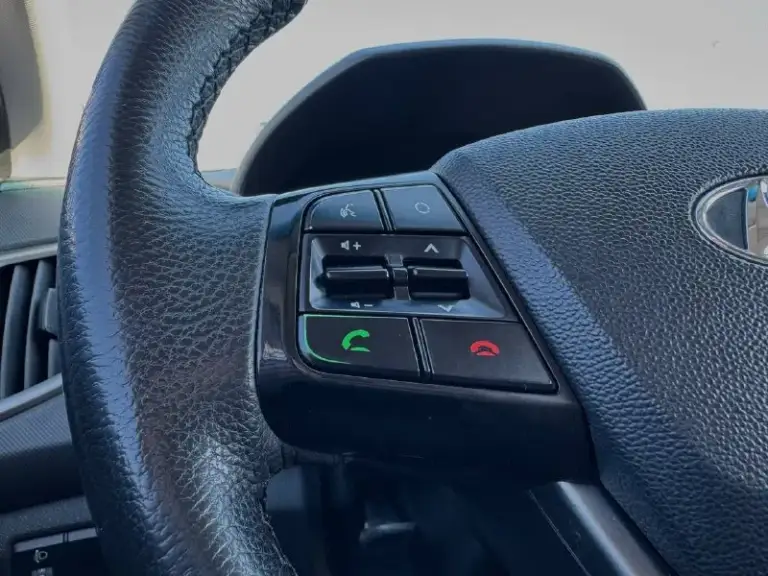 🚘 В продаже hyundai creta

Год выпуска: 2019
Пробег на табло: 79 599 км
Птс: оригинальный, юр. Чистый
Двигатель: 1.6 бензин
Трансмиссия: at

Vin: z94g2811blr206519
Цена: 1 090 000
Новая цена: 1 070 000 руб.

📞 + 7 (938) 130-35-61

Адрес: г. Ростов-на-дону,
Тц «сиверс», пр. Сиверса, 23 – как нас найти

Способы оплаты:
— Наличные;
— Кредит (20 банков);
— Безнал без ндс;
— Обмен на ваш авто.

Больше подробностей об авто и способах оплаты узнавайте у менеджера @autozaorndbot
___________

Смотрите все авто в наличии – https://autozao. Ru/

Max. Ru/auto_zao_rnd 💬

🗺️ Присоединяйтесь к авто зао в других городах:

— Москва
— Краснодар
— Авто зао юг (новый регион) - фотография - 7
