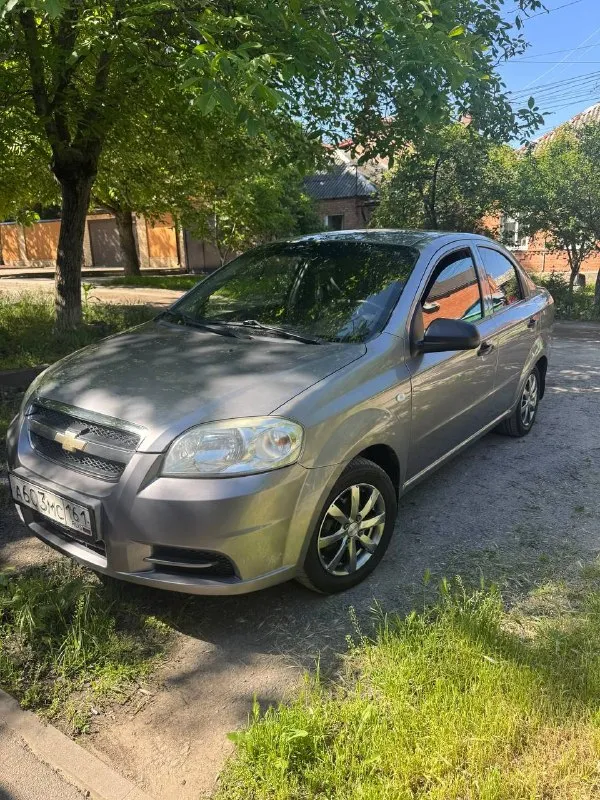 Шевроле авео 1.4л механика, 2010 год выпуска. 480000р. Я собственник(2-ой по птс). Авто обслуженное, по работам много чего сделано. Есть возрастные косяки(сколы, царапины и слегка выгоревший лак на одном крыле), без гнили и ржавчины. Авто на полном ходу. Единственное нужно поменять катушку зажигания (моментами подтраивает). Вместе с авто отдам шипучку на штампах с родными колпаками и некоторые запчасти в запас. Звонить по номеру 89939505530, либо в вк vk. Ru/zkzkzkzl в любое время. Интересен обмен на автомат
Админу 🍸 - фотография - 2