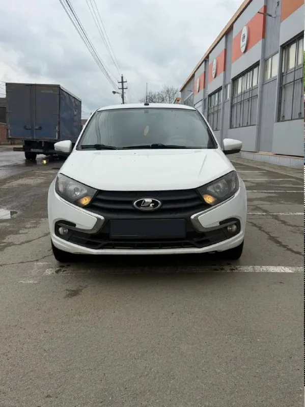 В продаже lada granta 2018 года, 16 клапанная.
Тяговитая, расход минимальный.
1 Хозяин, 85к оригинального пробега, все что надо заменено и залито, по ходовой части не требует никаких вложений.
Дтп не было, вся в заводском окрасе, есть локальный окрас на багажнике.
Газ не стоит, лицензии нет и не было!
Цена 630, торг у капота!
Связь в личные сообщения либо по номеру

Контакты:
89896290202 - фотография - 1