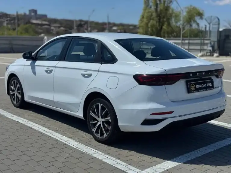 🚘 В продаже geely emgrand
Год выпуска: 2022
Пробег на табло: 77 791 км
Птс: электронный
Двигатель: 1.5 бензин
Трансмиссия: cvt
Vin: lb3f31026pg012654
Цена: 980 000
Новая цена: 970 000 руб.
📞 + 7 (938) 130-35-61
Адрес: г. Ростов-на-дону,
Тц «сиверс», пр. Сиверса, 23 – как нас найти
Способы оплаты:
— Наличные;
— Кредит (20 банков);
— Безнал без ндс;
— Обмен на ваш авто.
Больше подробностей об авто и способах оплаты узнавайте у менеджера 📲 @autozaorndbot
___________
Подбор авто – @auto_zao_bot 🤖
Все авто – https://autozao. Ru/ 🌐
Мax. Ru/auto_zao_rnd 💬
🗺️ Присоединяйтесь к авто зао :
— Москва
— Краснодар
— Новая адыгея - фотография - 4
