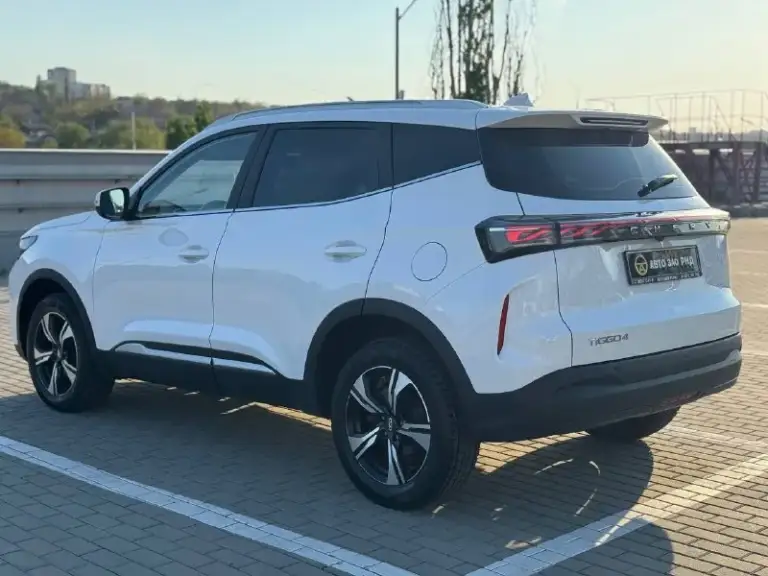 🚘 В продаже chery tiggo 4

Год выпуска: 2025
Пробег на табло: 21 427 км
Птс: электронный, юр. Чистый
Двигатель: 1.5 бензин
Трансмиссия: aмт

Vin: ededb21bxsc014665
Цена: 1 580 000
Новая цена: 1 560 000 руб.

📞 + 7 (938) 130-35-61

Адрес: г. Ростов-на-дону,
Тц «сиверс», пр. Сиверса, 23 – как нас найти

Способы оплаты:
— Наличные;
— Кредит (20 банков);
— Безнал без ндс;
— Обмен на ваш авто.

Больше подробностей об авто и способах оплаты узнавайте у менеджера 📲 @autozaorndbot
___________

Подбор авто – @auto_zao_bot 🤖
Все авто – https://autozao. Ru/ 🌐
Мax. Ru/auto_zao_rnd 💬

🗺️ Присоединяйтесь к авто зао :

— Москва
— Краснодар
— Новая адыгея - фотография - 3