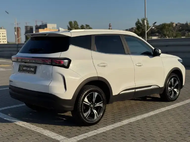 🚘 В продаже chery tiggo 4

Год выпуска: 2025
Пробег на табло: 21 427 км
Птс: электронный, юр. Чистый
Двигатель: 1.5 бензин
Трансмиссия: aмт

Vin: ededb21bxsc014665
Цена: 1 580 000
Новая цена: 1 560 000 руб.

📞 + 7 (938) 130-35-61

Адрес: г. Ростов-на-дону,
Тц «сиверс», пр. Сиверса, 23 – как нас найти

Способы оплаты:
— Наличные;
— Кредит (20 банков);
— Безнал без ндс;
— Обмен на ваш авто.

Больше подробностей об авто и способах оплаты узнавайте у менеджера 📲 @autozaorndbot
___________

Подбор авто – @auto_zao_bot 🤖
Все авто – https://autozao. Ru/ 🌐
Мax. Ru/auto_zao_rnd 💬

🗺️ Присоединяйтесь к авто зао :

— Москва
— Краснодар
— Новая адыгея - фотография - 4